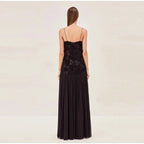 Vestido Atenas - Longo com Detalhes Florais e Saia Fluida